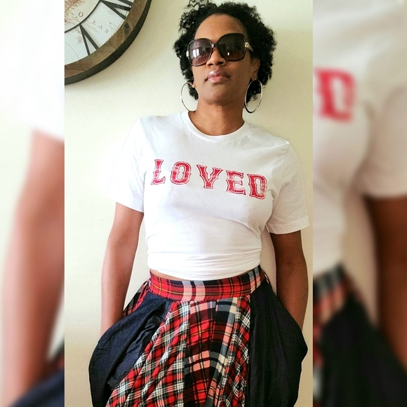 Tops - Unisex T-Shirt Loved